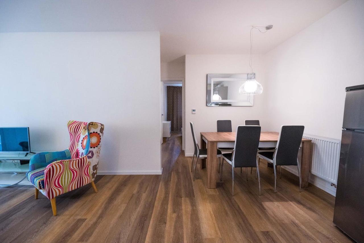 Bein Apartment With Parking Brno Exteriör bild