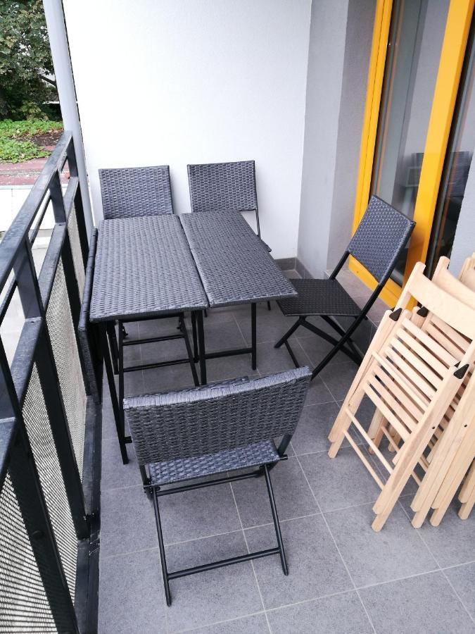 Bein Apartment With Parking Brno Exteriör bild