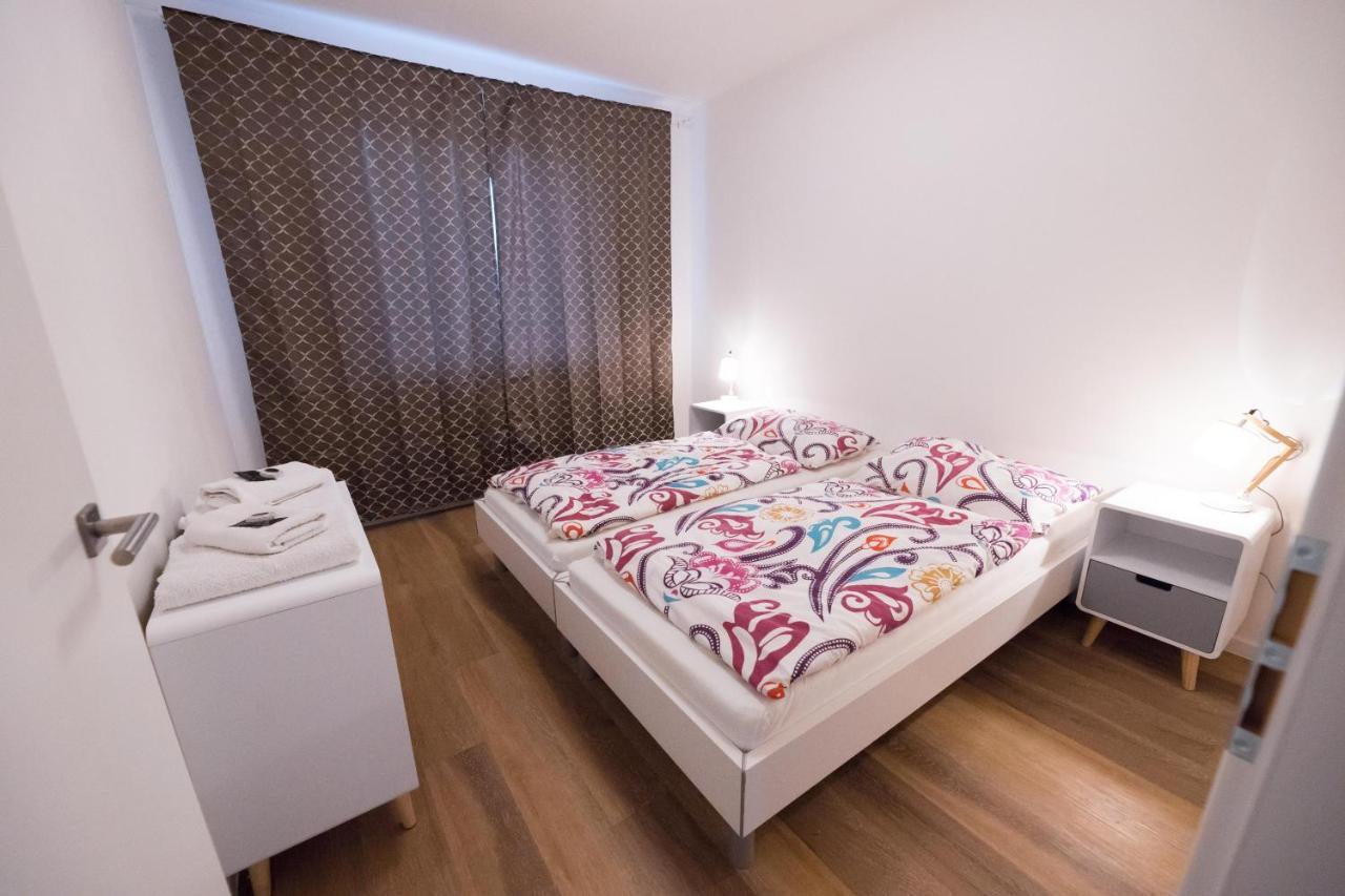 Bein Apartment With Parking Brno Exteriör bild